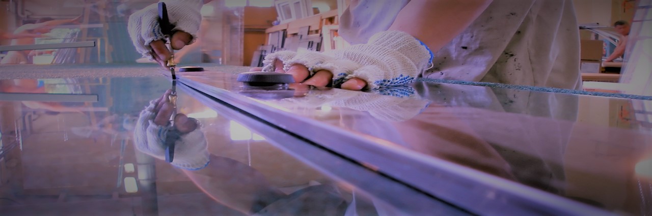 Slider, Glass Cutting Service in Upminster, North Ockendon, RM14